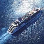 Kreuzfahrtschiff EUROPA 2 wird zum schwimmenden Fashion-Hotspot