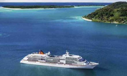 Hapag-Lloyd Cruises: MS EUROPA Katalog 2017/2018