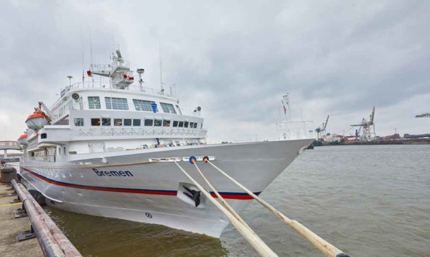MS BREMEN beendet Werftaufenthalt bei Blohm + Voss in Hamburg